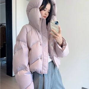 Light Purple Cropped Down Jacket with Oversized Hood – Quilted Puffer Coat